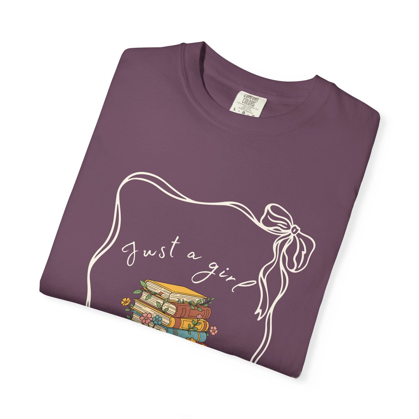 Just a girl who loves books T-shirt