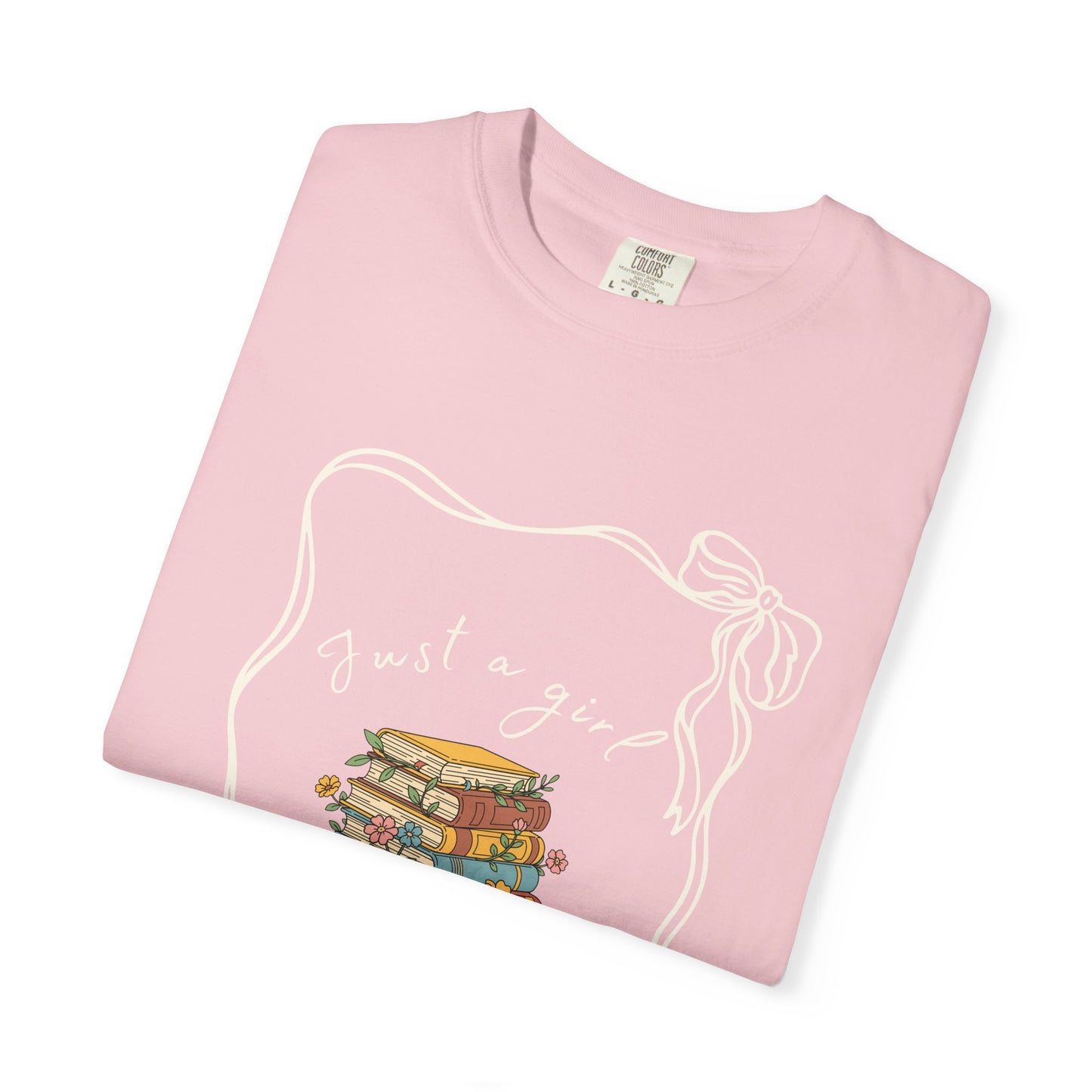 Just a girl who loves books T-shirt